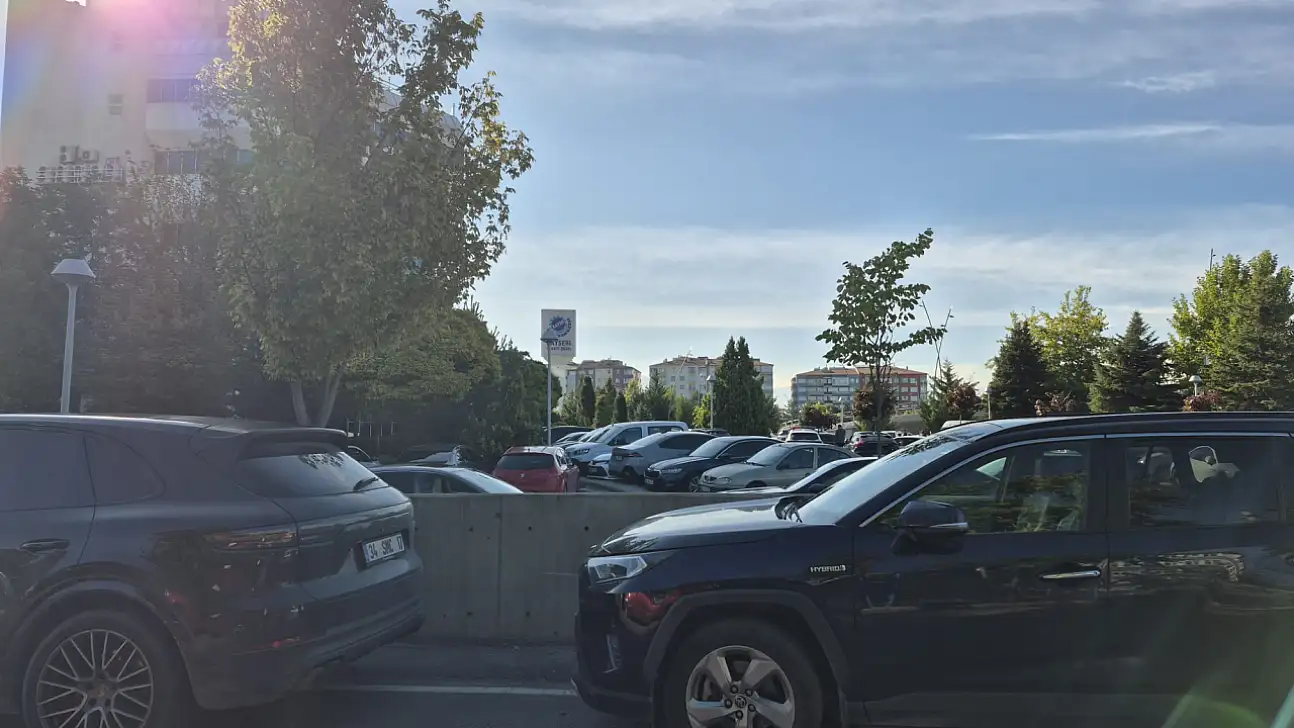 Kayseri Sanayi Odası'nda seçim hareketliliği