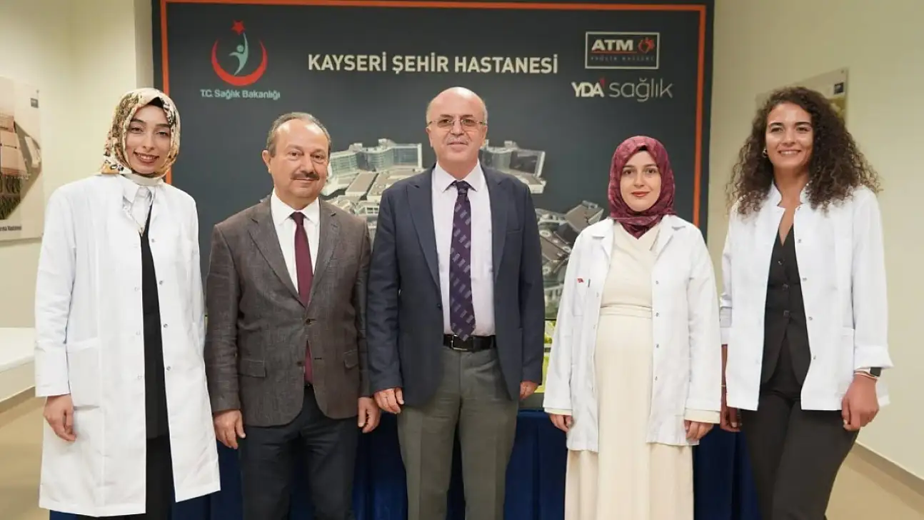 Kayseri Şehir Hastanesi'nde gururlandıran başarı: Bir ilk gerçekleşti