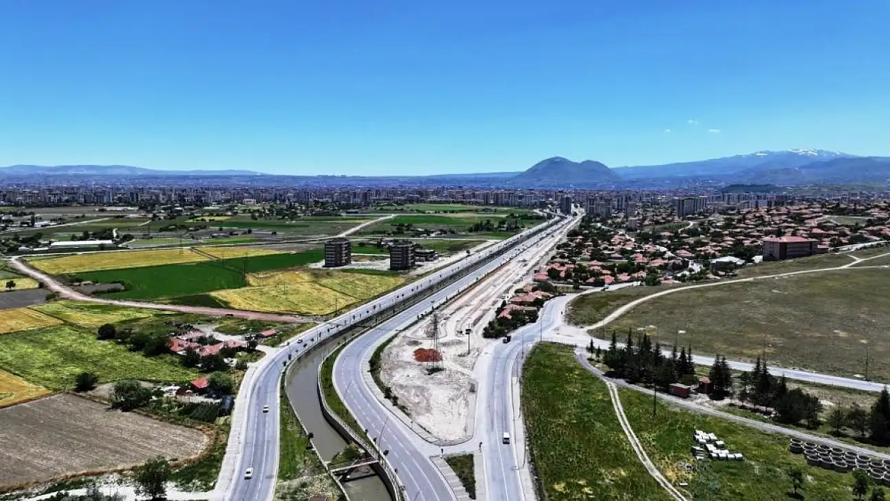 Kayseri'ye 2,5 kilometrelik yeşillendirme yapılıyor!