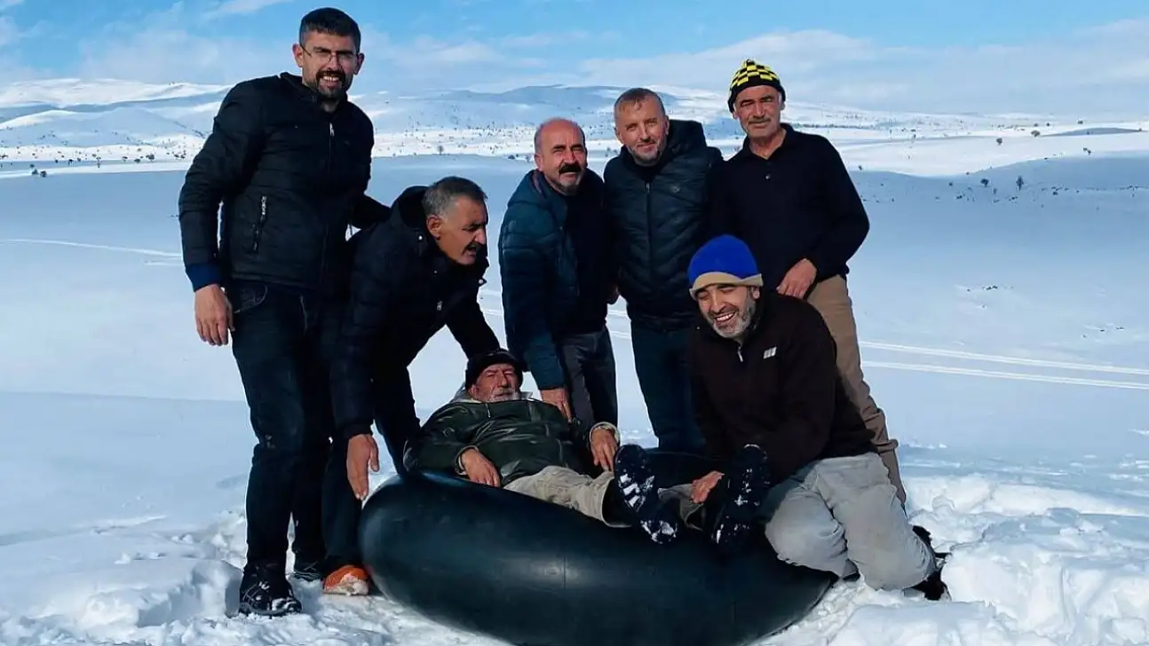 Kayserililer kayağa yeni soluk getirdi! Sosyal medyada gündem oldu