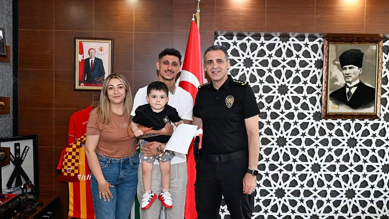 Kayserisporlu Keser'den Müdür Aydın'a ziyaret