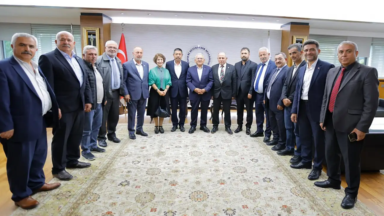 Kocasinan'da kritik toplantı! Muhtarlar taleplerini iletti!
