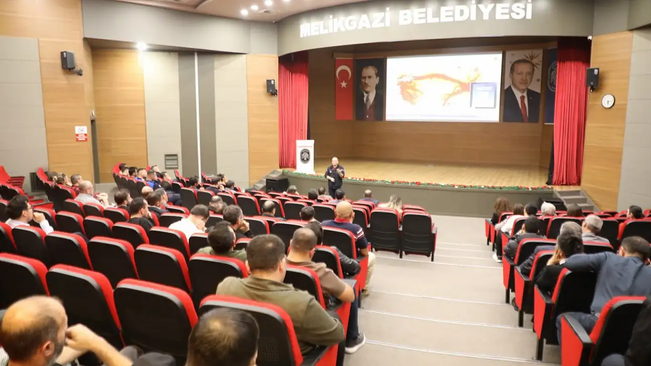 Kayseri'de deprem, sel ve yangına karşı hazırlık eğitimi