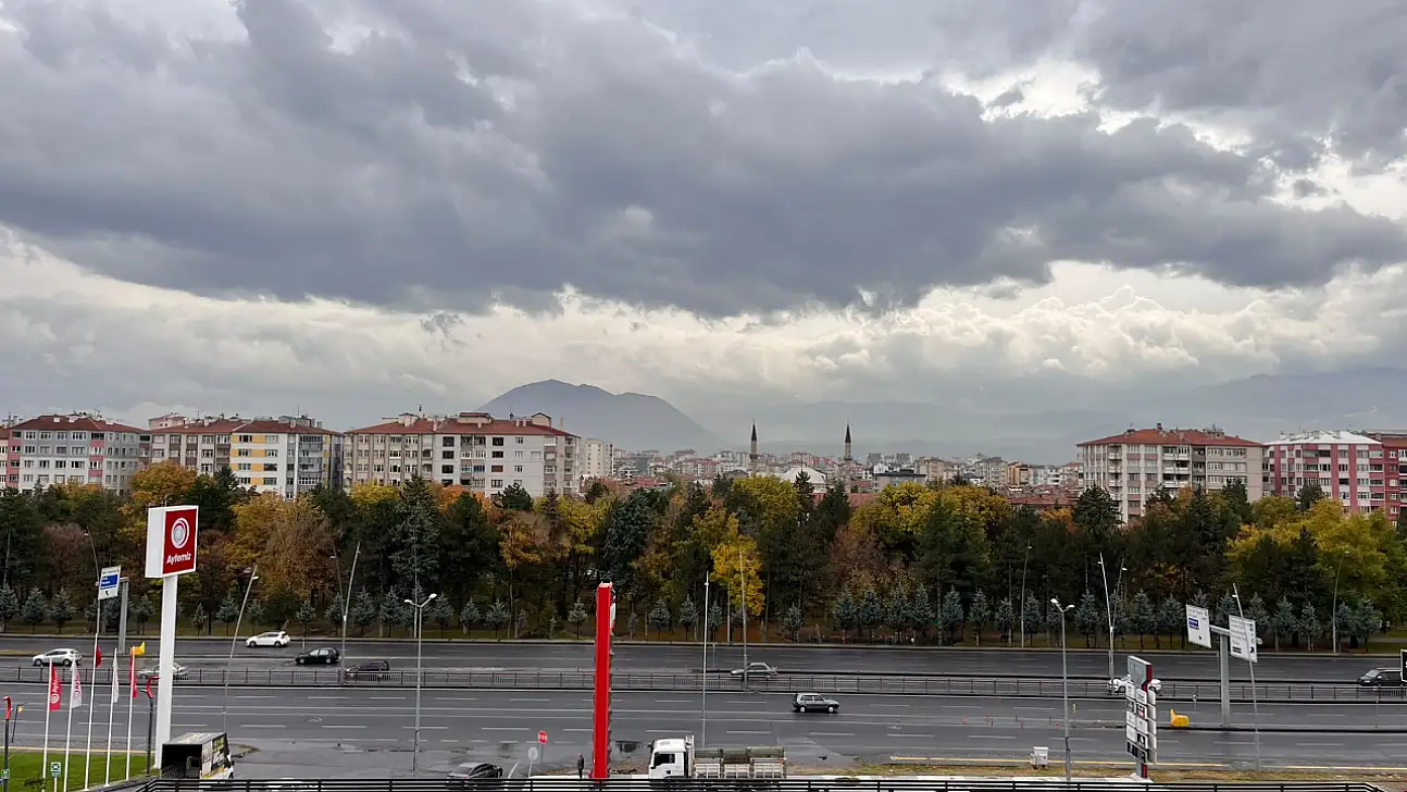 Meteoroloji paylaştı: Sağanak ve sis kapıda!