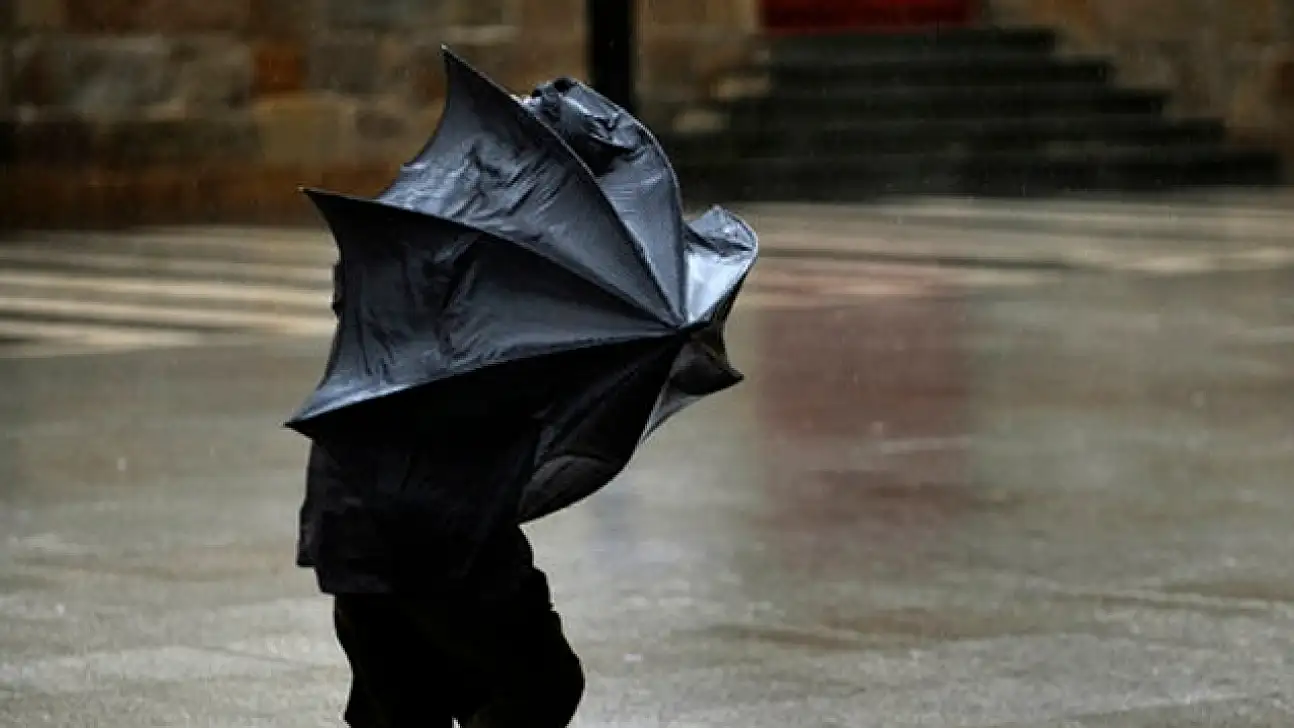 Meteoroloji saat verdi, rüzgar sert esecek!