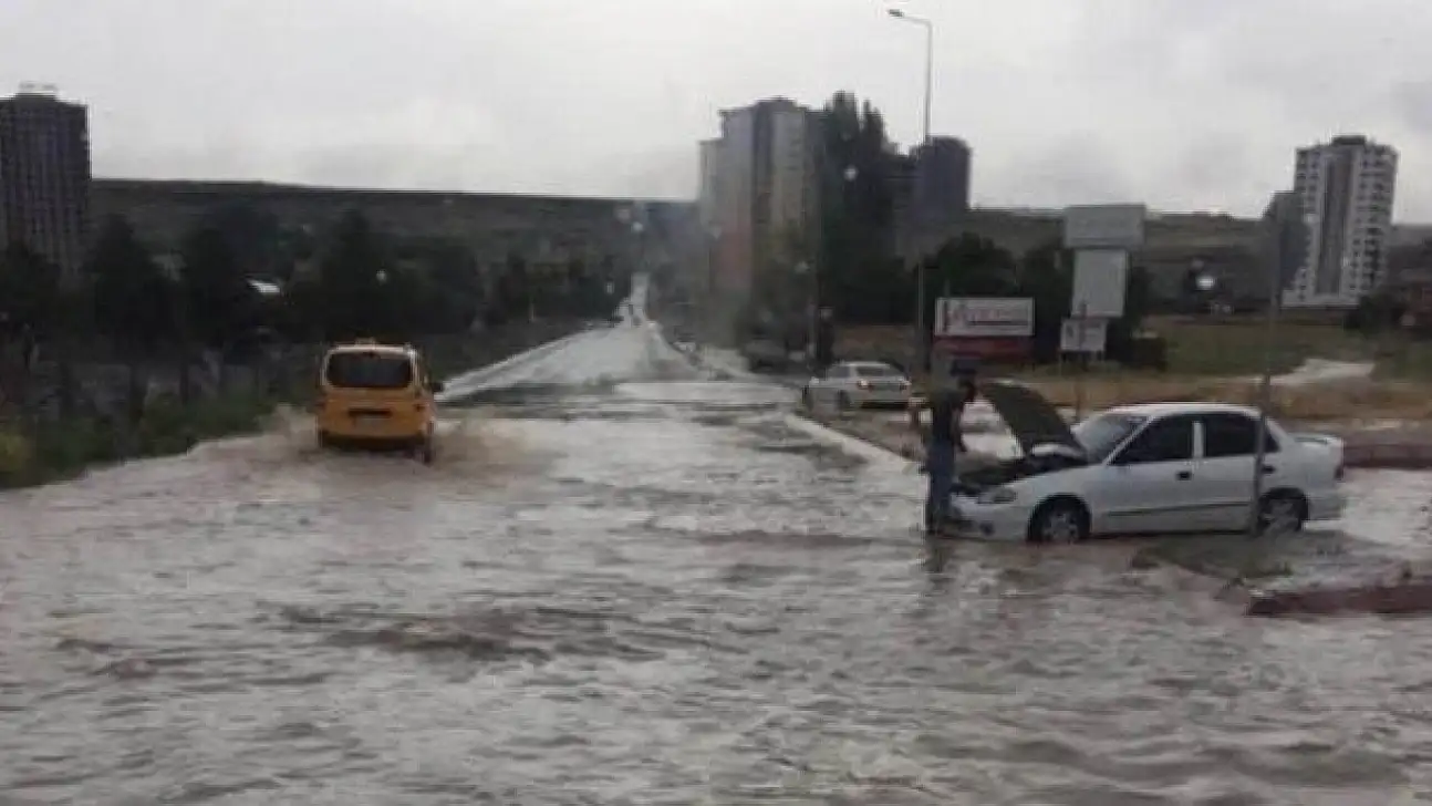 Meteoroloji uyardı: Sağanak yağış geliyor