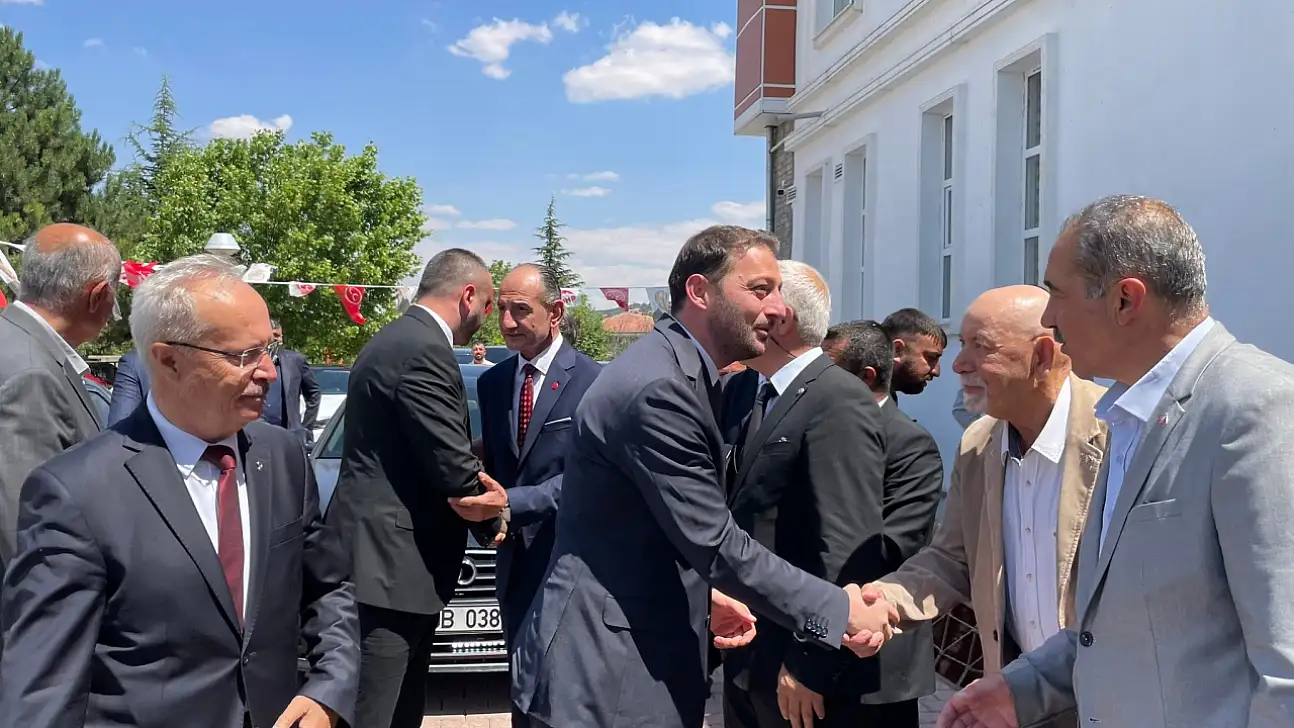 MHP Felahiye'de kongre yaptı! İşte seçilen isim