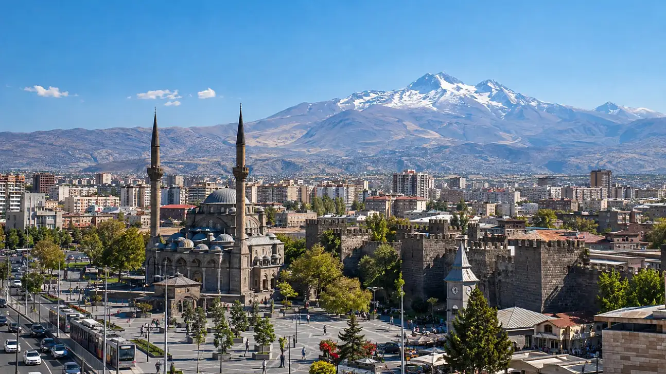 Pazar günü Kayseri'yi ne bekliyor? İşte ilçe ilçe hava durumu