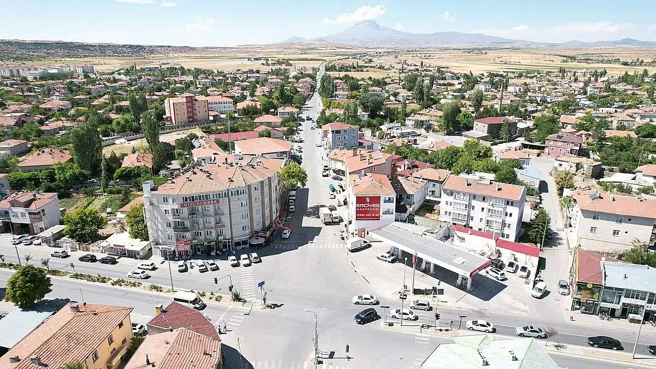 Tomarza'da temizlik çalışmaları