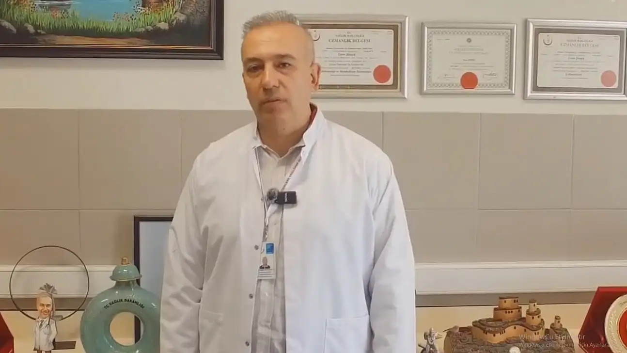 Türkiye'de her 5 kişiden birinde görülüyor! Profesör açıkladı! 'Halk arasında çaresi yok' deniyor, ama o hastalığın çaresi var