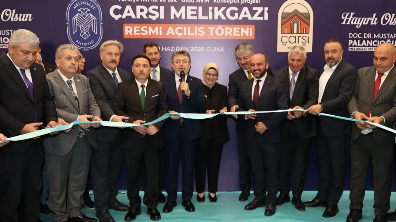 Bakan Yumaklı, Türkiye'nin ilk gıda AVM'sini hizmete açtı