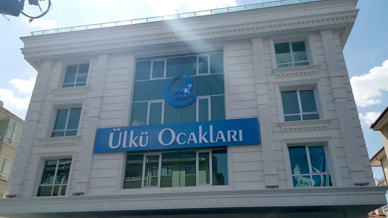 Ülkü Ocaklarının 2 numaralı isminden Başkan adayı Alkan'a destek ziyareti