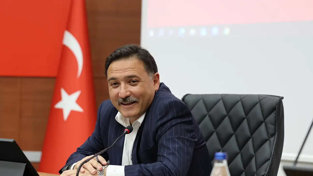 Vali Çiçek'in yüzünü güldüren buluşma