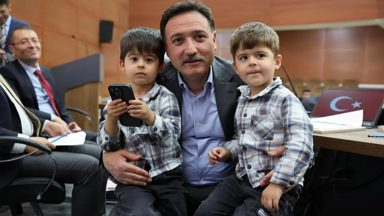 Vali Çiçek'ten vatandaşlarla samimi buluşma