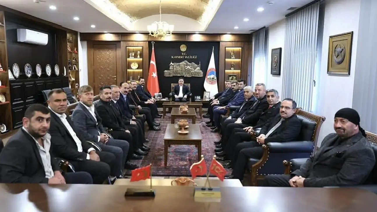 Vali Gökmen Çiçek'e taziye ziyaretleri sürüyor