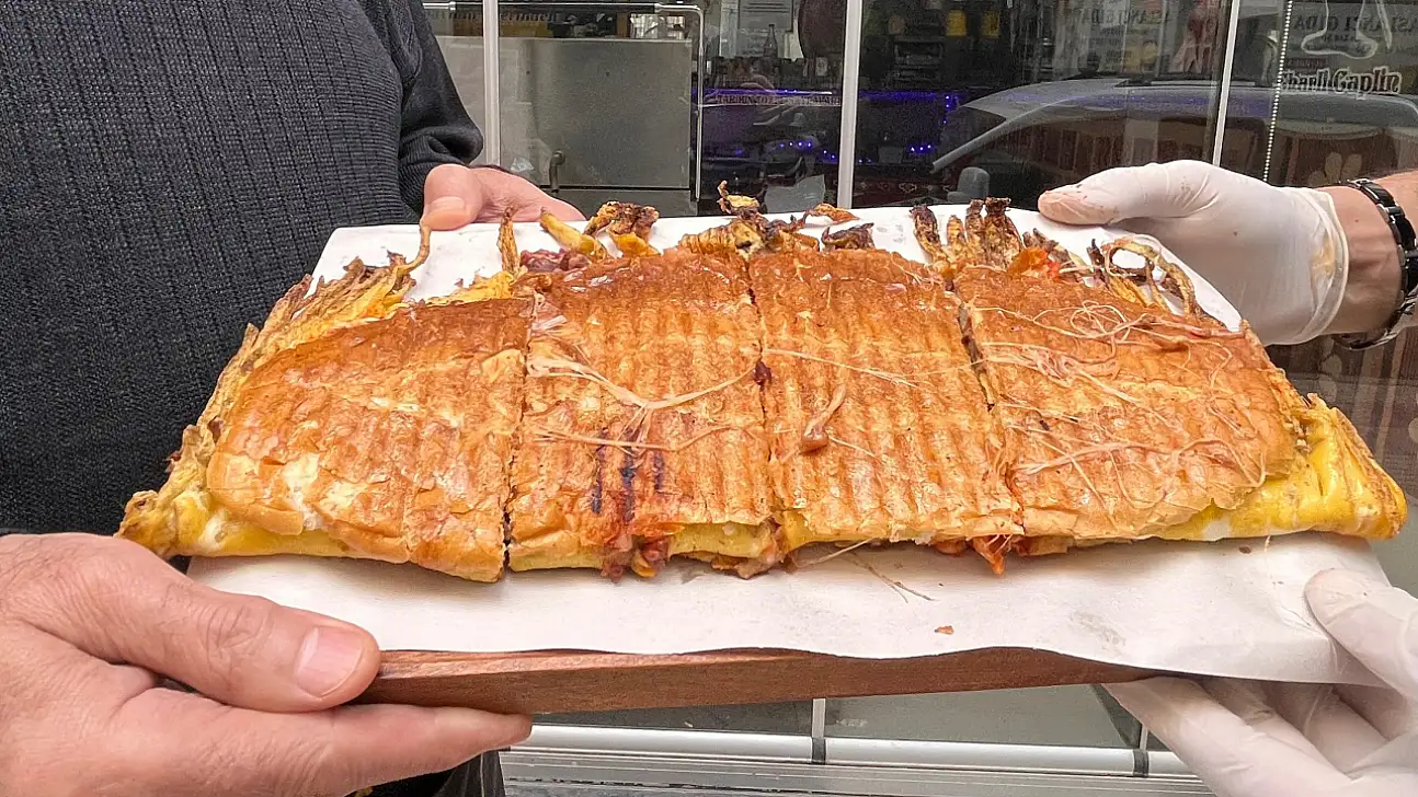 Yarım kiloluk tost için Kayseri'den sucuk götürülüyor!