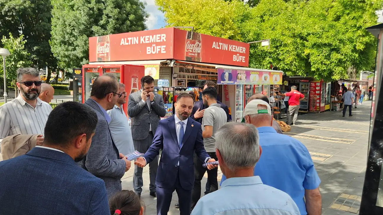 YRP sokakta vatandaşın nabzını tuttu