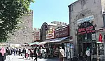Kayseri'deki 800 yıllık çarşı, lüks AVM'lere karşı