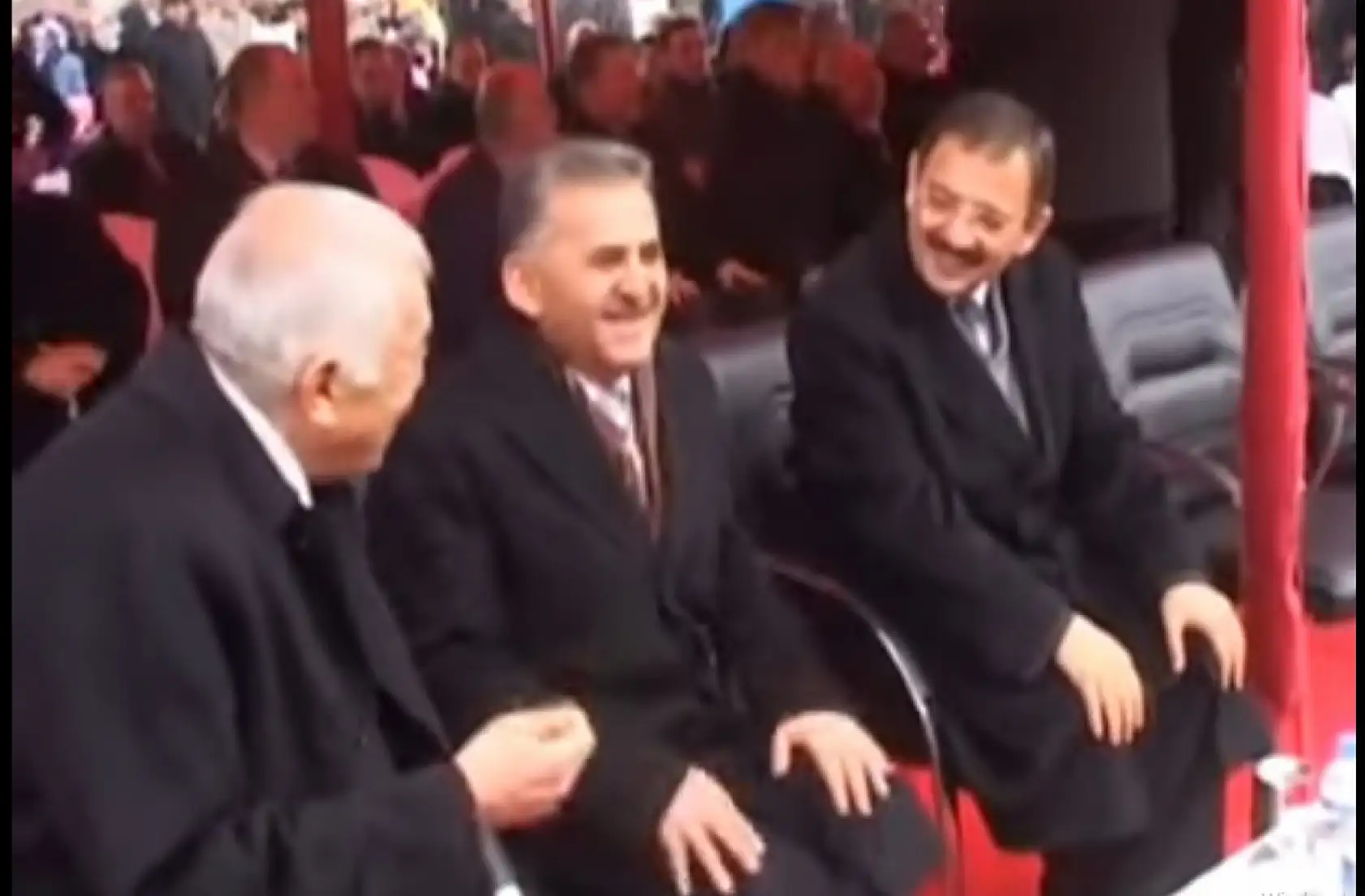 Kayseri'de 13 yıl önce 'Efsane Başkanın' cenaze töreninde neler yaşandı! İşte o tarihi günden geriye kalan fotoğraflar