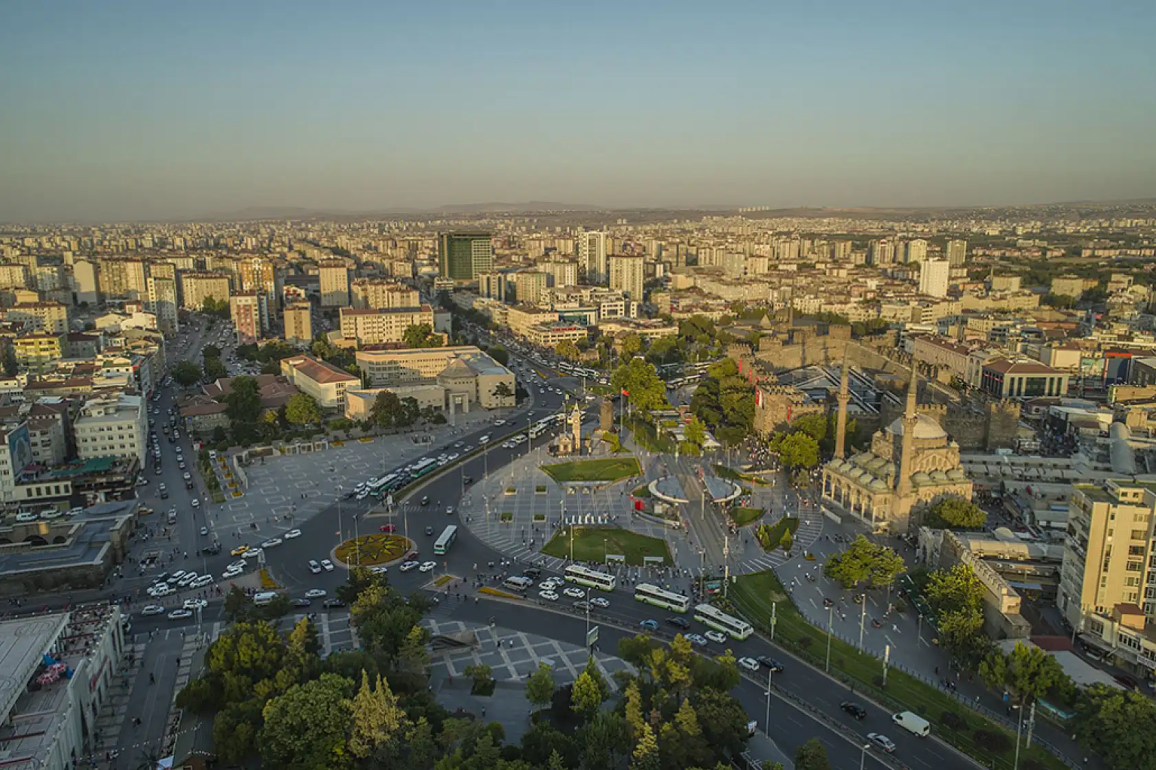 İşte ilçe ilçe Kayseri'nin yeni Kaymakamları! Kim, kimdir?