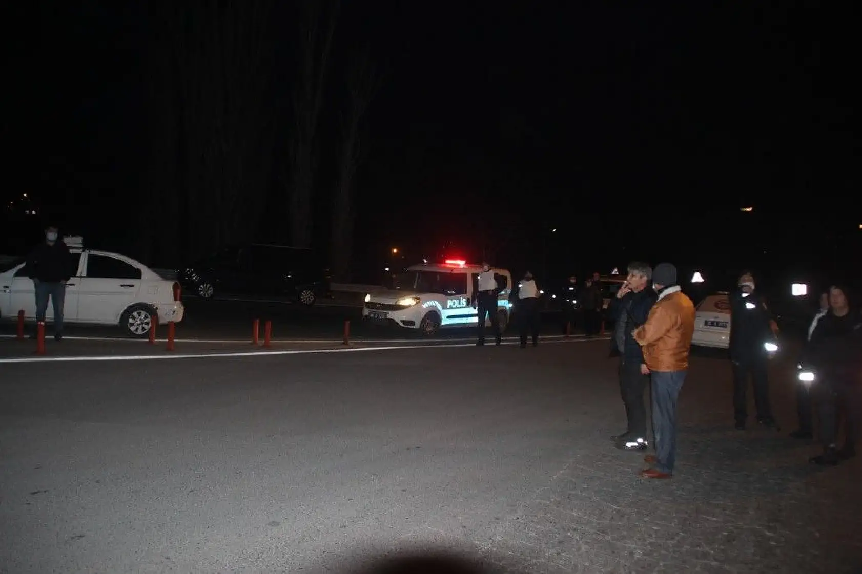 Flaş gelişme! Polis vuruldu!