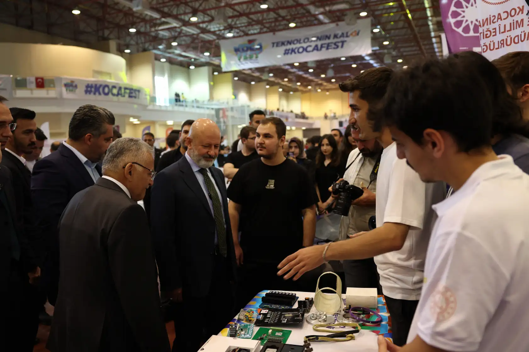 Bu yarış başka yarış: Sınır tanımayan teknoloji festivali KOCAFEST başladı