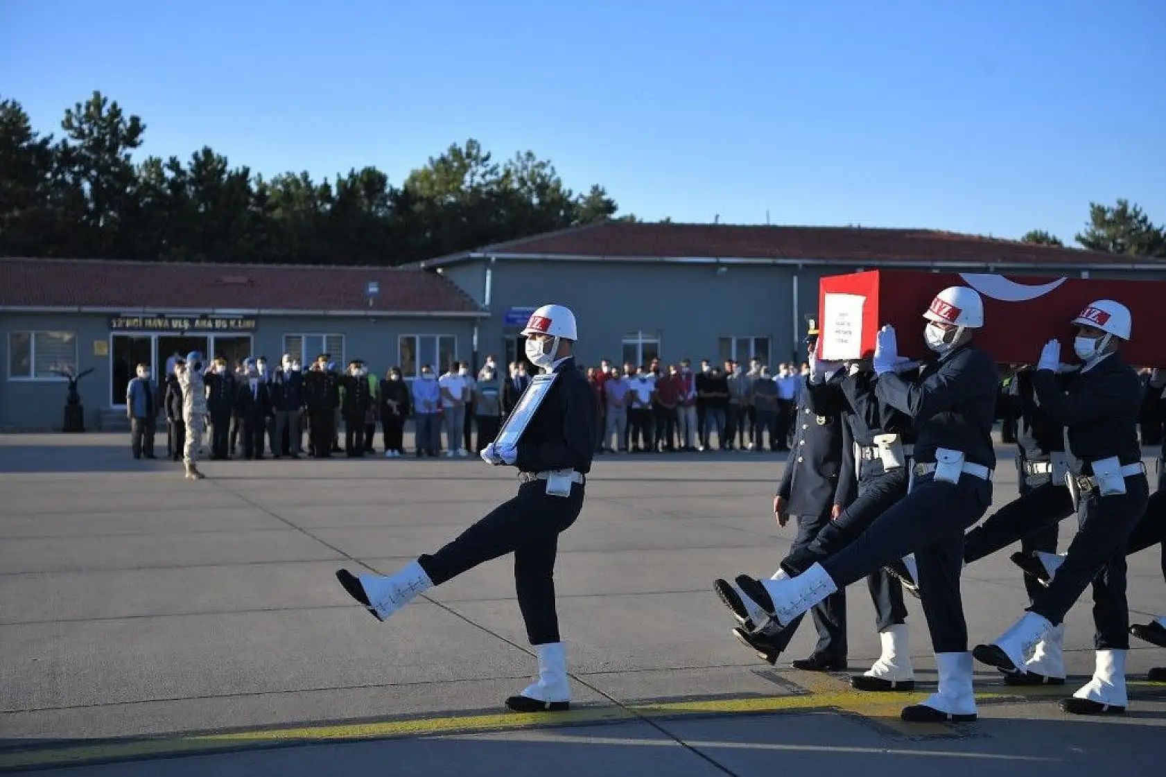 Şehit Astsubay Çavuş Yılmaz Tuncer'in cenazesi Kayseri'ye getirildi