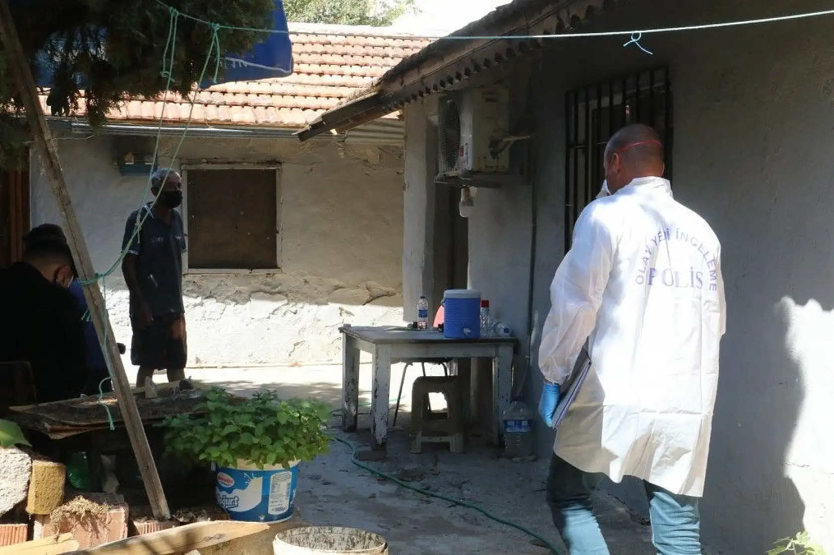 İnşaat işçisi evde ölü bulundu