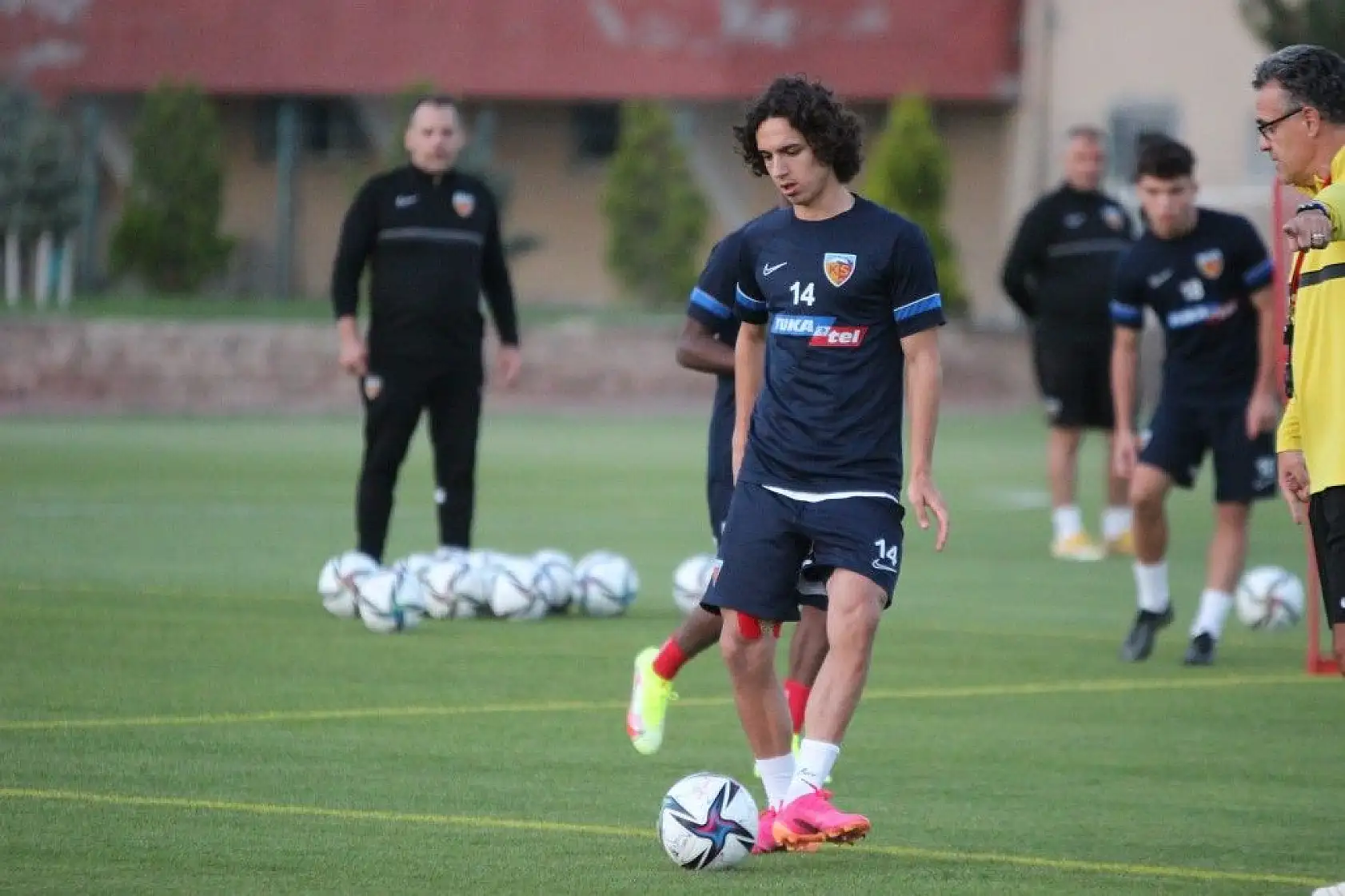 Hikmet Karaman Galatasaray maçı öncesi neler söyledi?