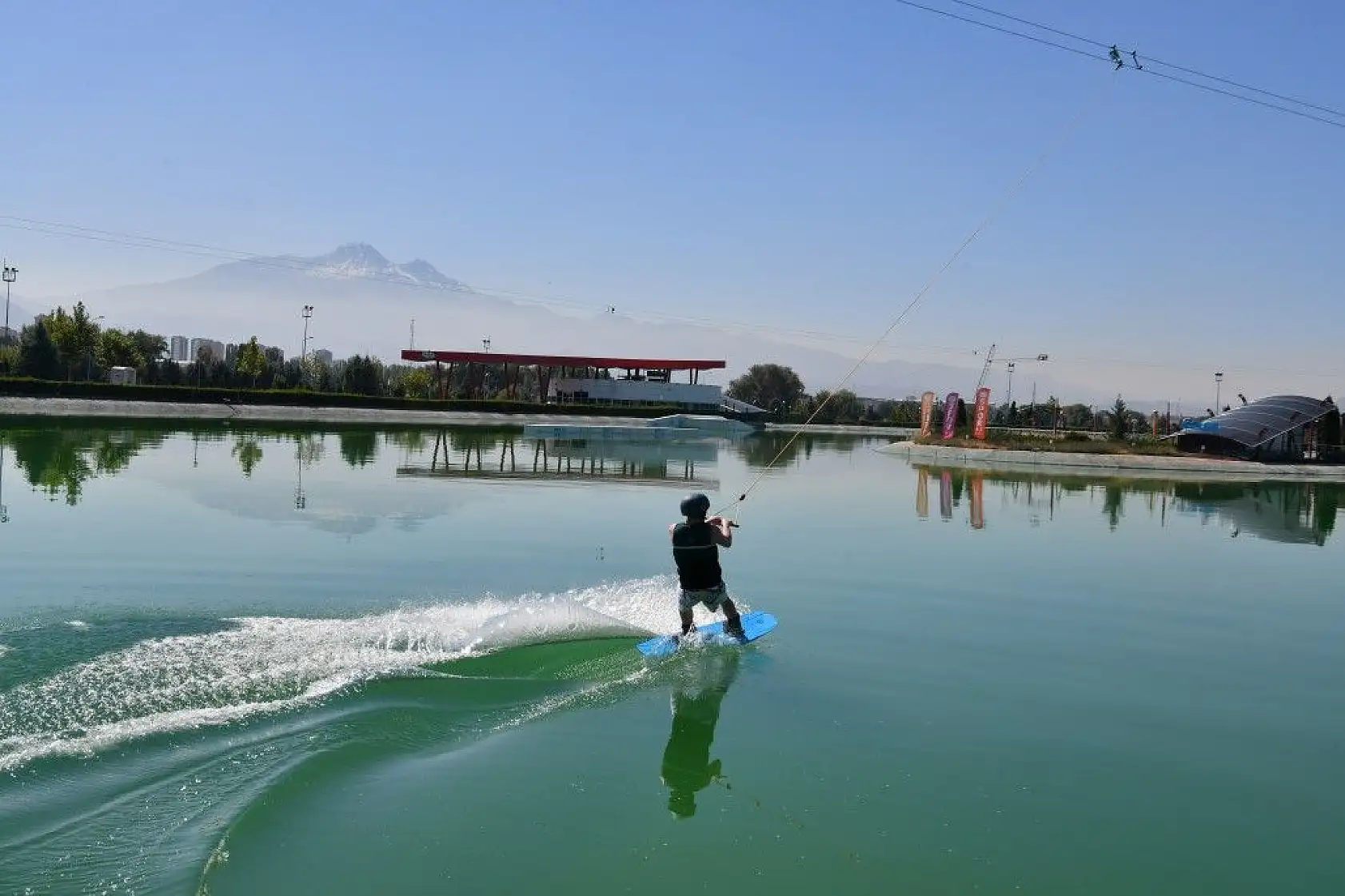 Rus turistler Büyükşehir Sukaypark'ı tercih etti
