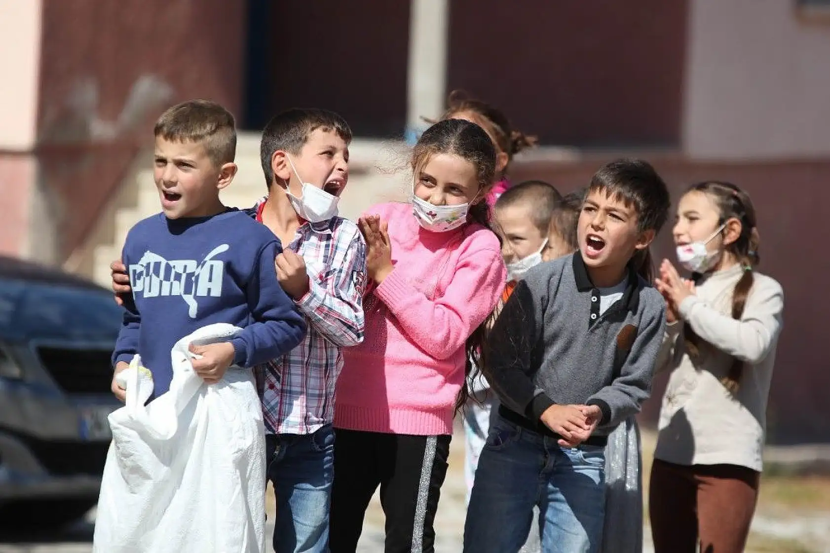 Gülümseyin çocuklar