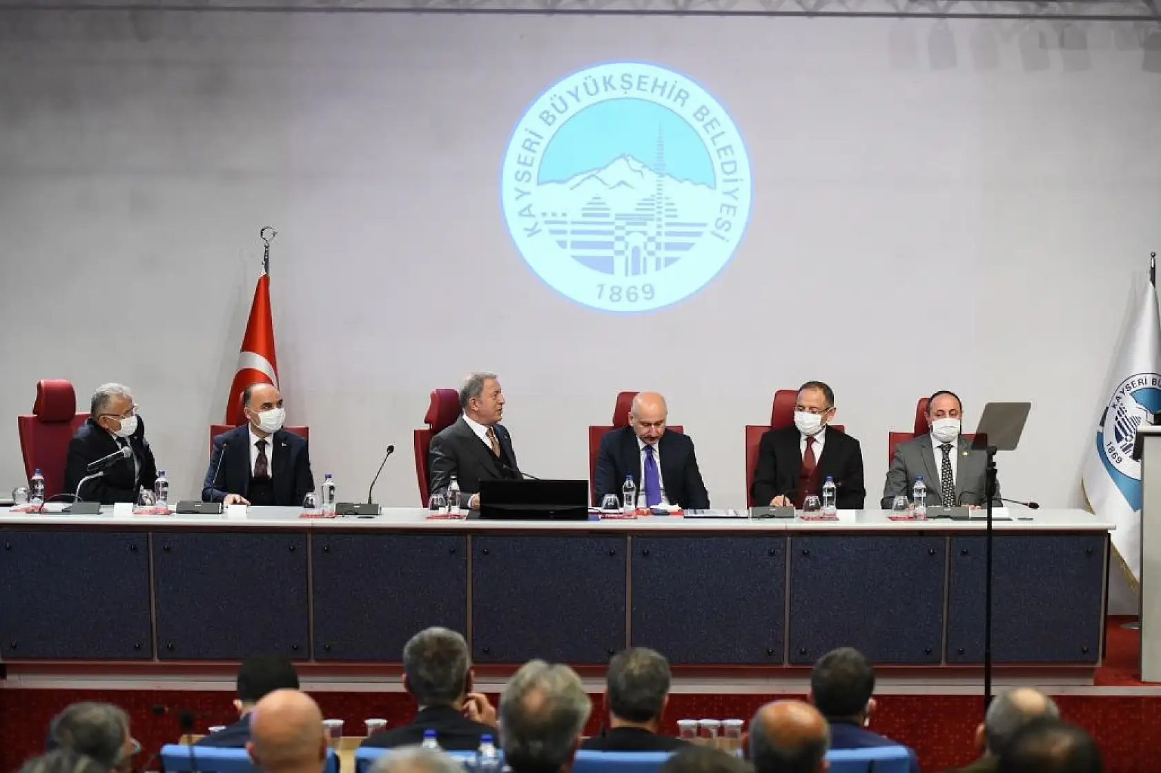 Ankara'ya kaç saatte gidilecek?