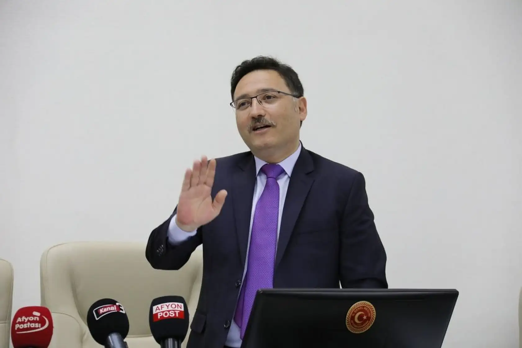 Vali Gökmen Çiçek, İGM üyelerine veda etti