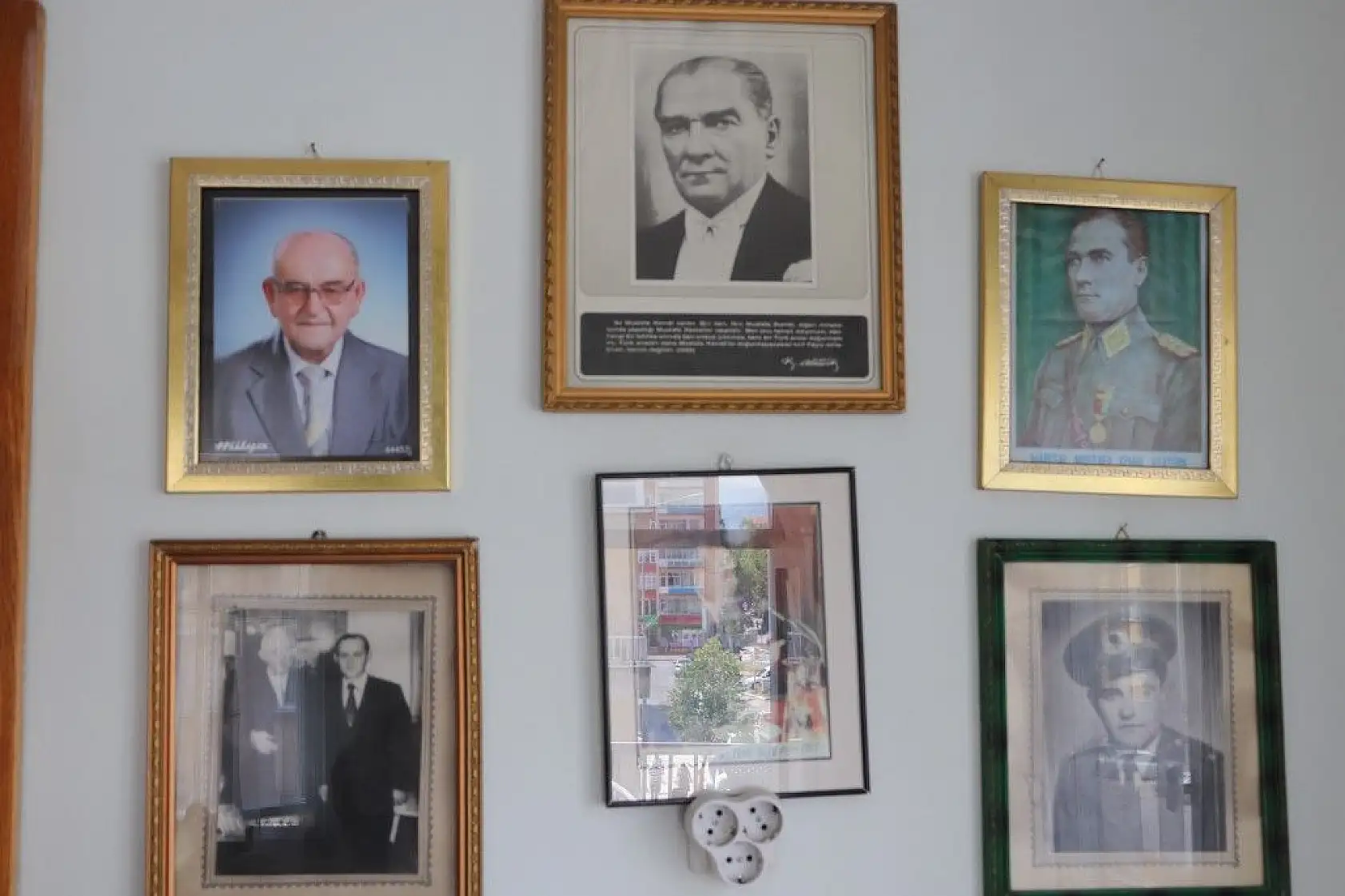 Rasim Pehlivanoğlu 'nun dilinden Eşekli Kütüphane