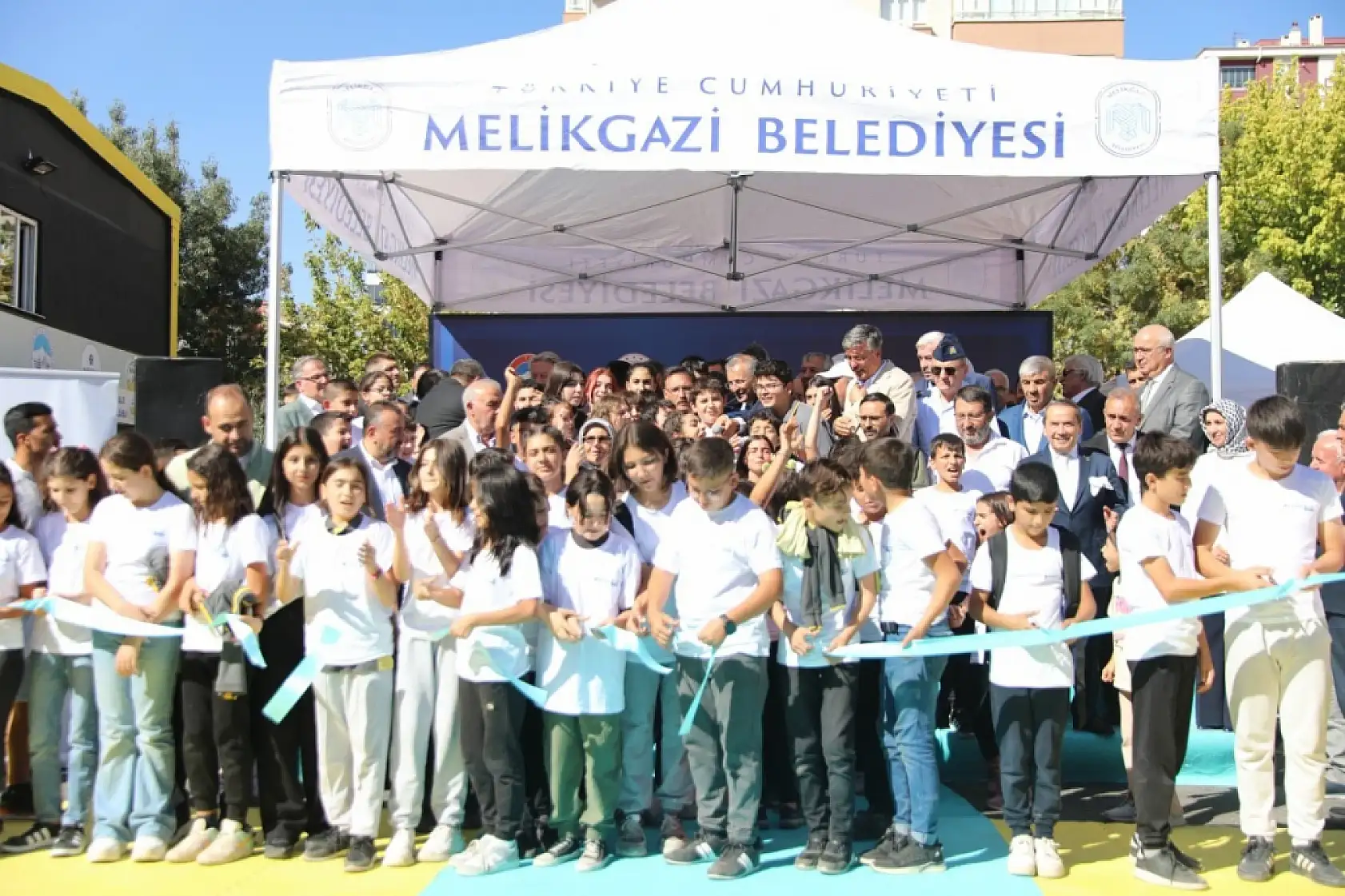 Vali yardımcısından dikkat çeken paylaşım! Yüzler gülüyor