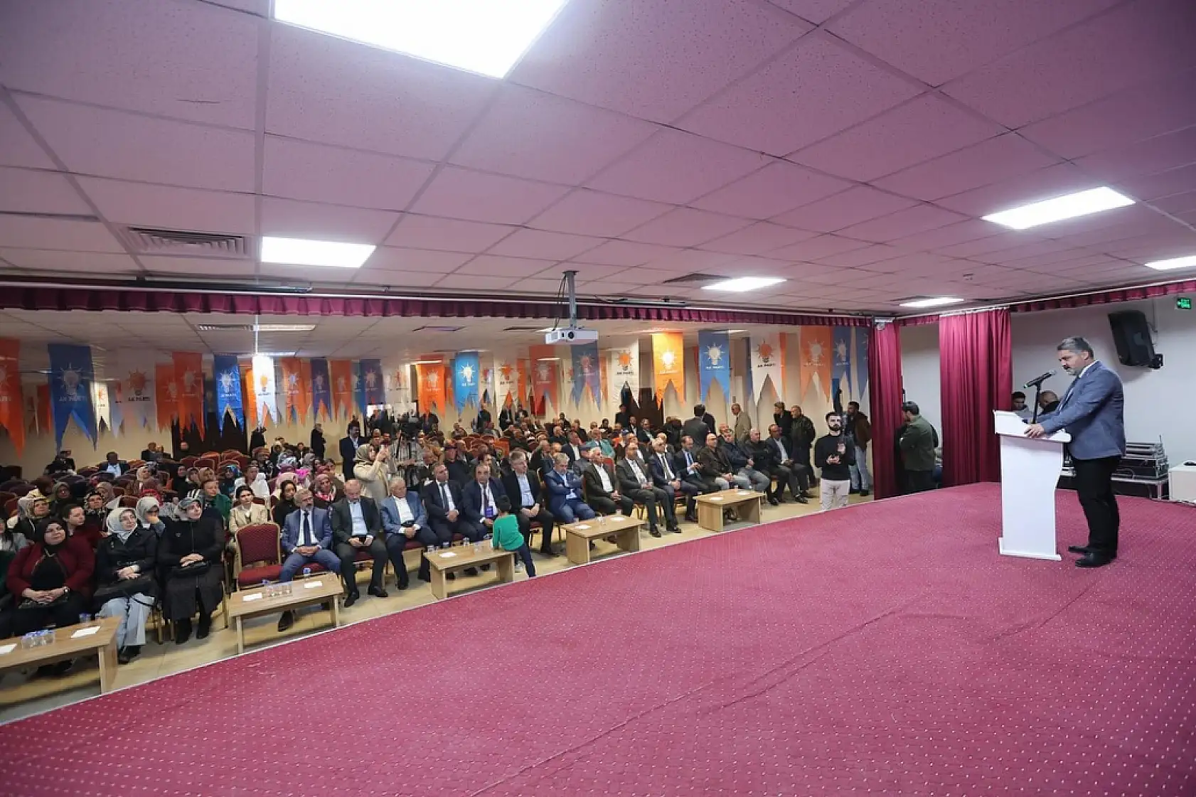 AK Parti Kayseri'de 11 ilçede Başkan belli oldu! Şu ana kadar kimler seçildi? Bu hafta hangi ilçelerde kongre var?