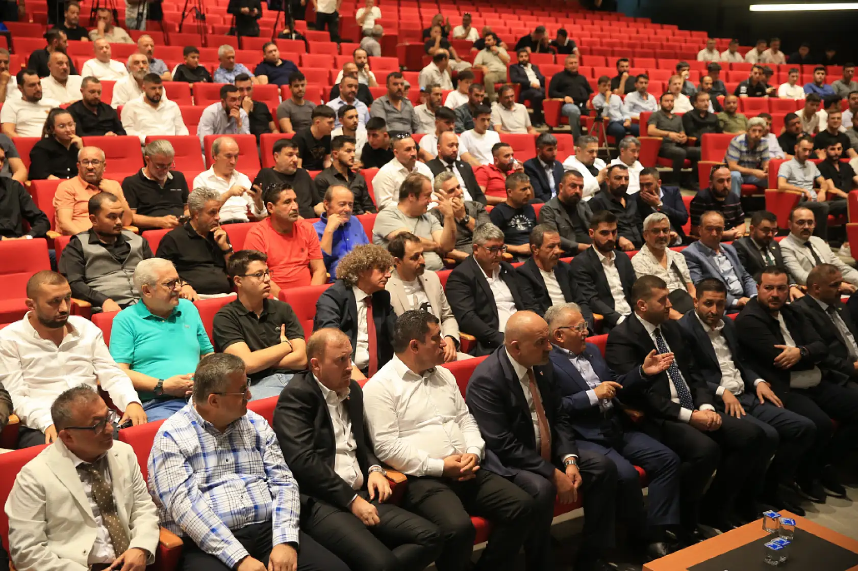 Esnaf Derneği Başkanı Kayserispor'a yönetici oldu