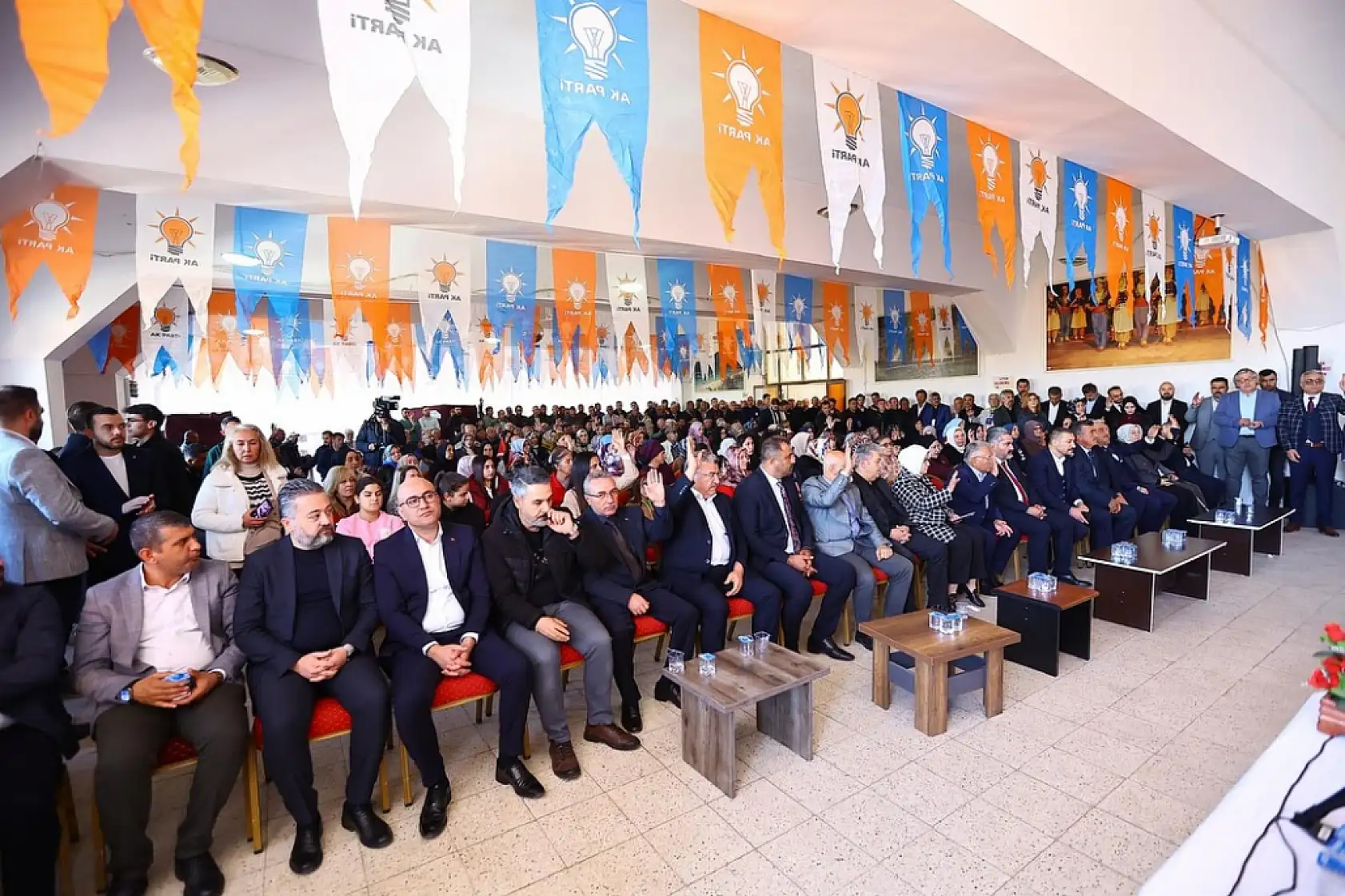 AK Parti'de 14 tamam! Geriye 2 kaldı