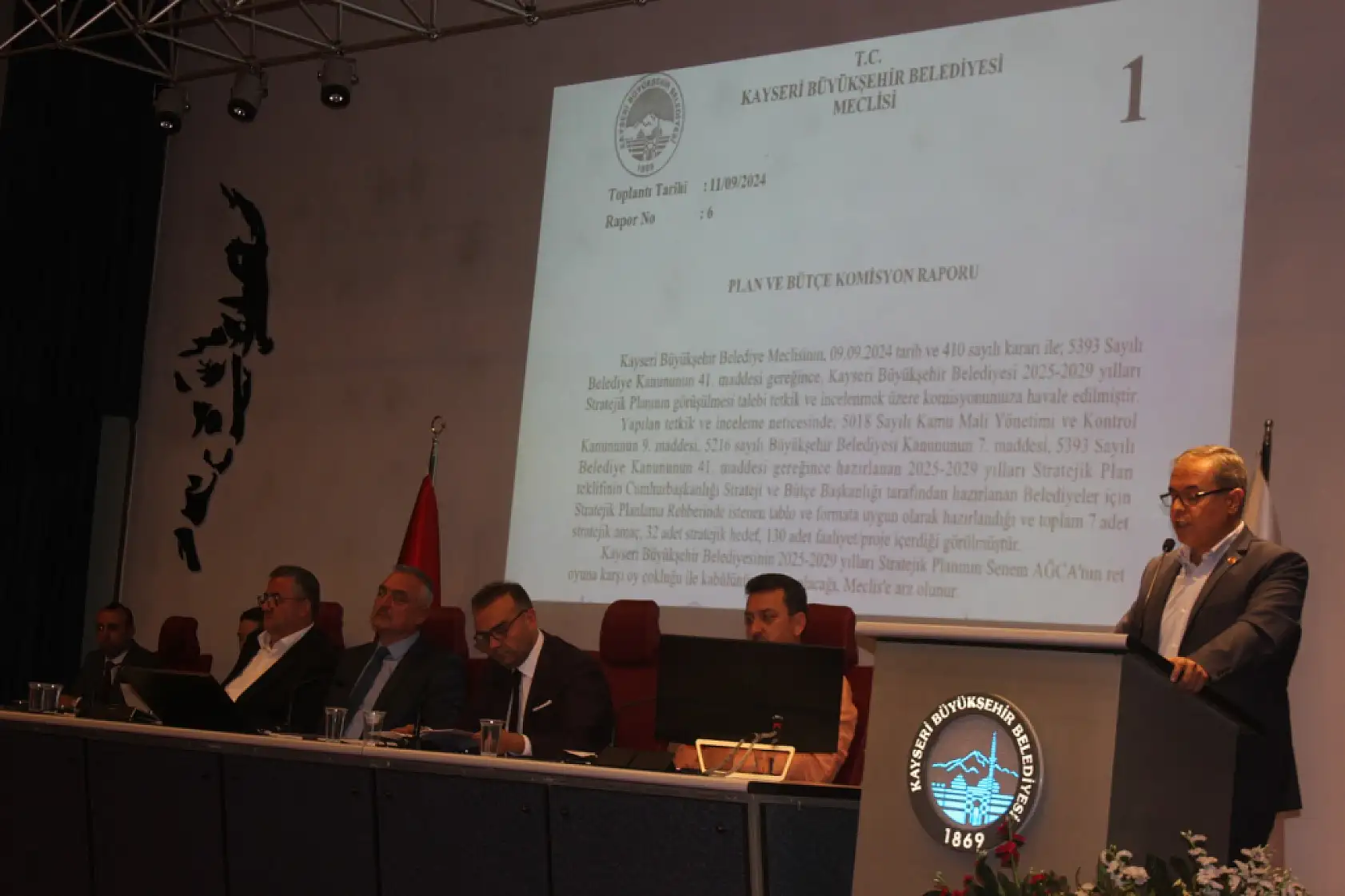 AK Partili Komisyon Başkanı Turhal: Tanrı ile aramıza girmeyin. Bunların hepsi doğal afet.