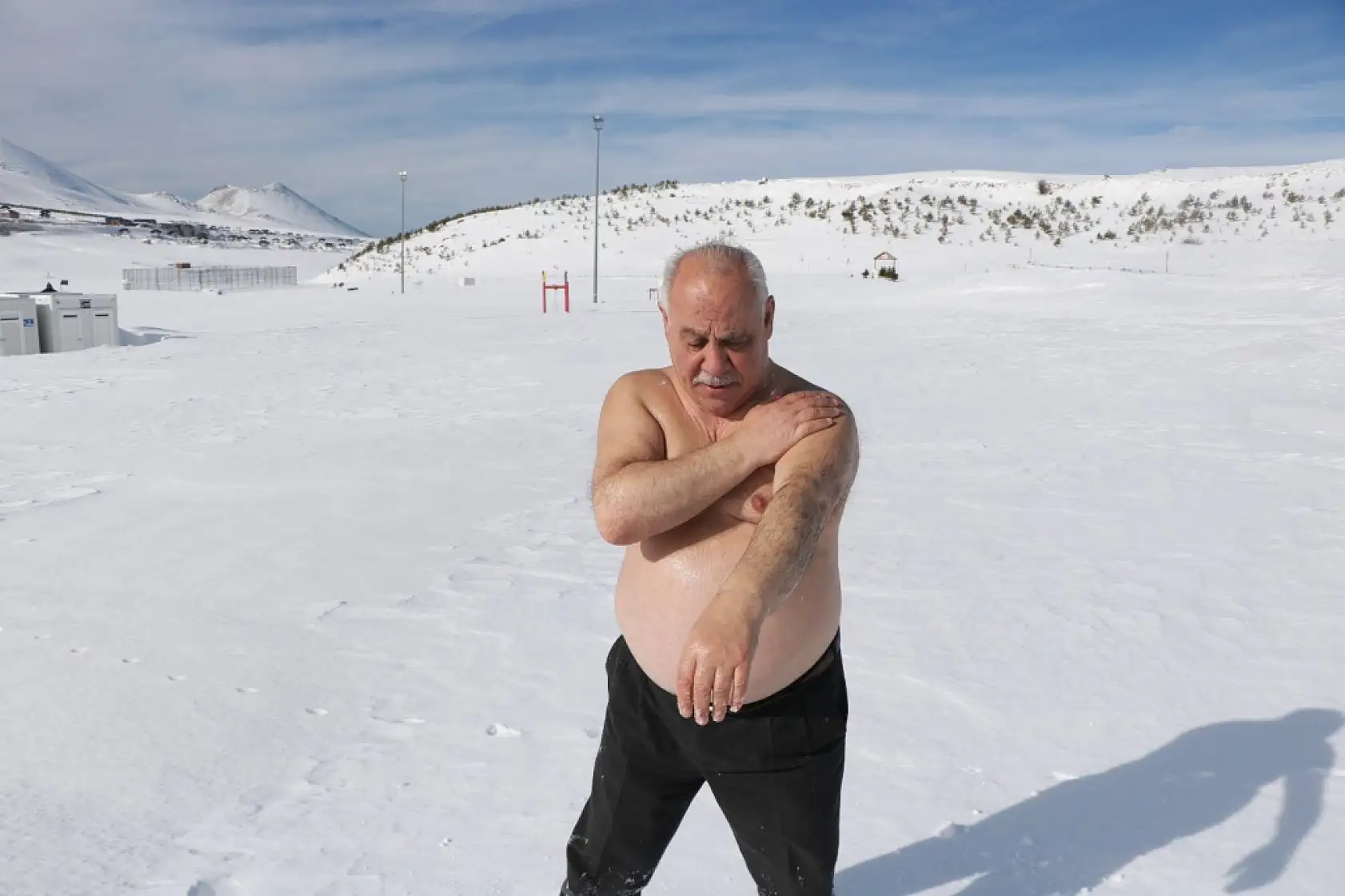 Kayseri'de görenler dondu kaldı! Erciyes'te eksi 5 derece bakın ne oldu?