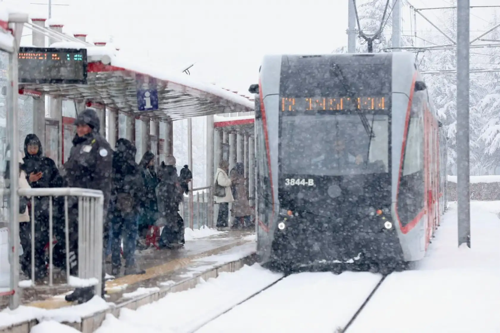 Kayseri'de çekildi! İşte kentten kar manzaraları