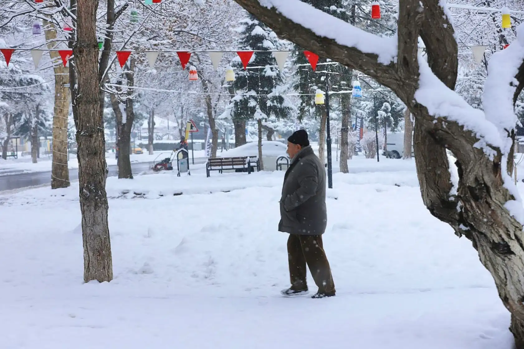 Kayseri'de çekildi! İşte kentten kar manzaraları