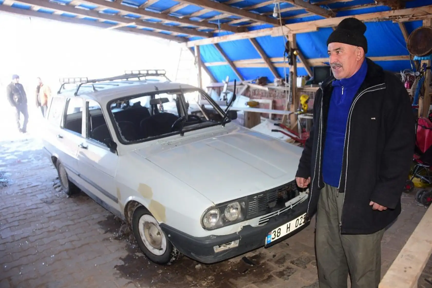 Kayseri'de baltalı saldırgan dehşeti