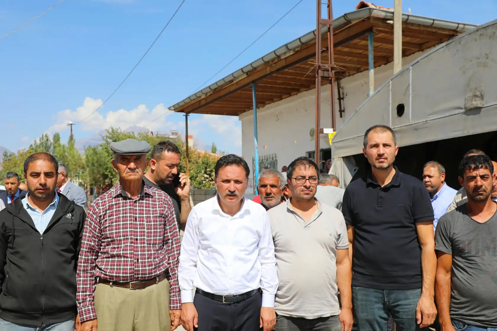 Vali Çiçek, Kayserililerin yoğun ilgi gösterdiği mesire alanını inceledi