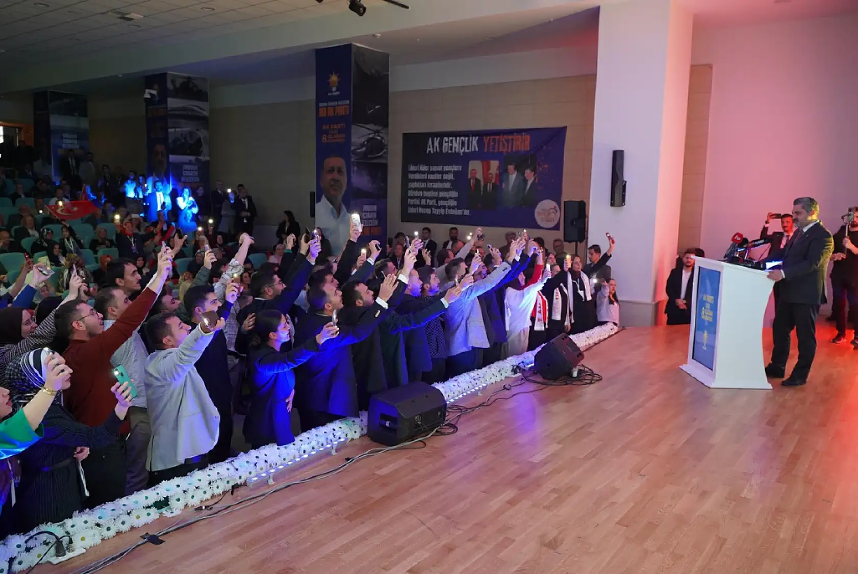 AK Parti'de 14 tamam! Geriye 2 kaldı