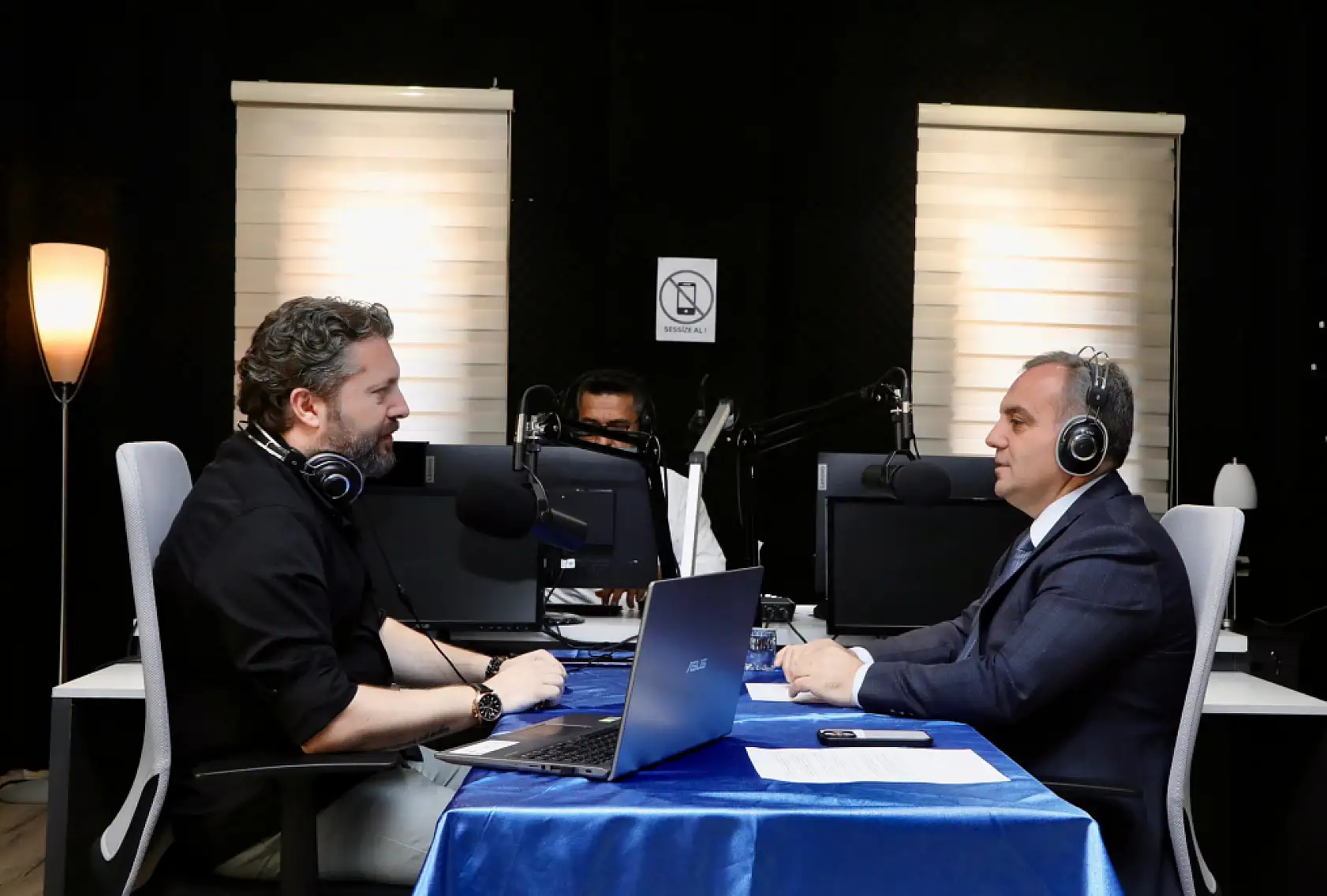 Sen neymişsin be Rektör! Belki de bunu ilk kez duyacaksınız, meğer bizim Rektör...