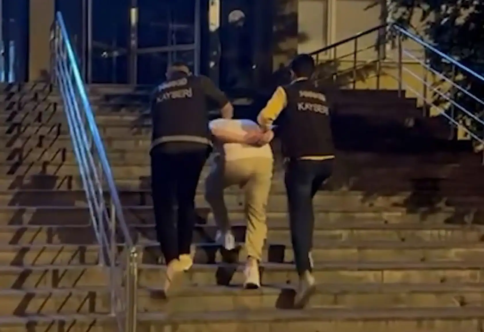 Cezaevi firarisi bakın nerede yakalandı?