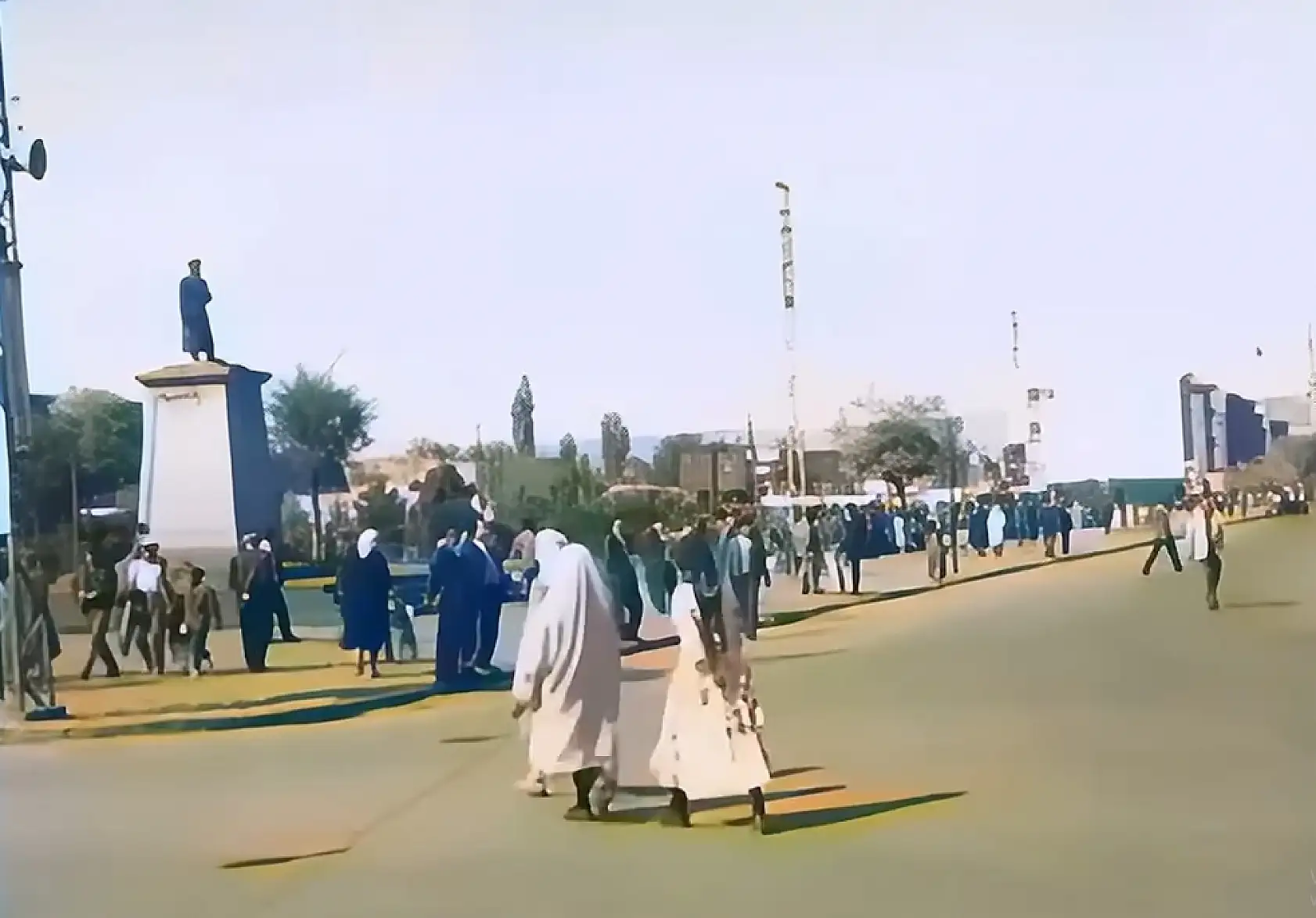 Kayseri'nin 62 yıl önceki renklendirilmiş görüntüleri ortaya çıktı! Bakın o zamanlar şehir ve insanlar nasılmış?