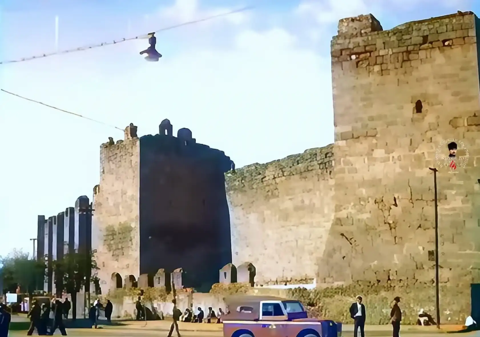 Kayseri'nin 62 yıl önceki renklendirilmiş görüntüleri ortaya çıktı! Bakın o zamanlar şehir ve insanlar nasılmış?