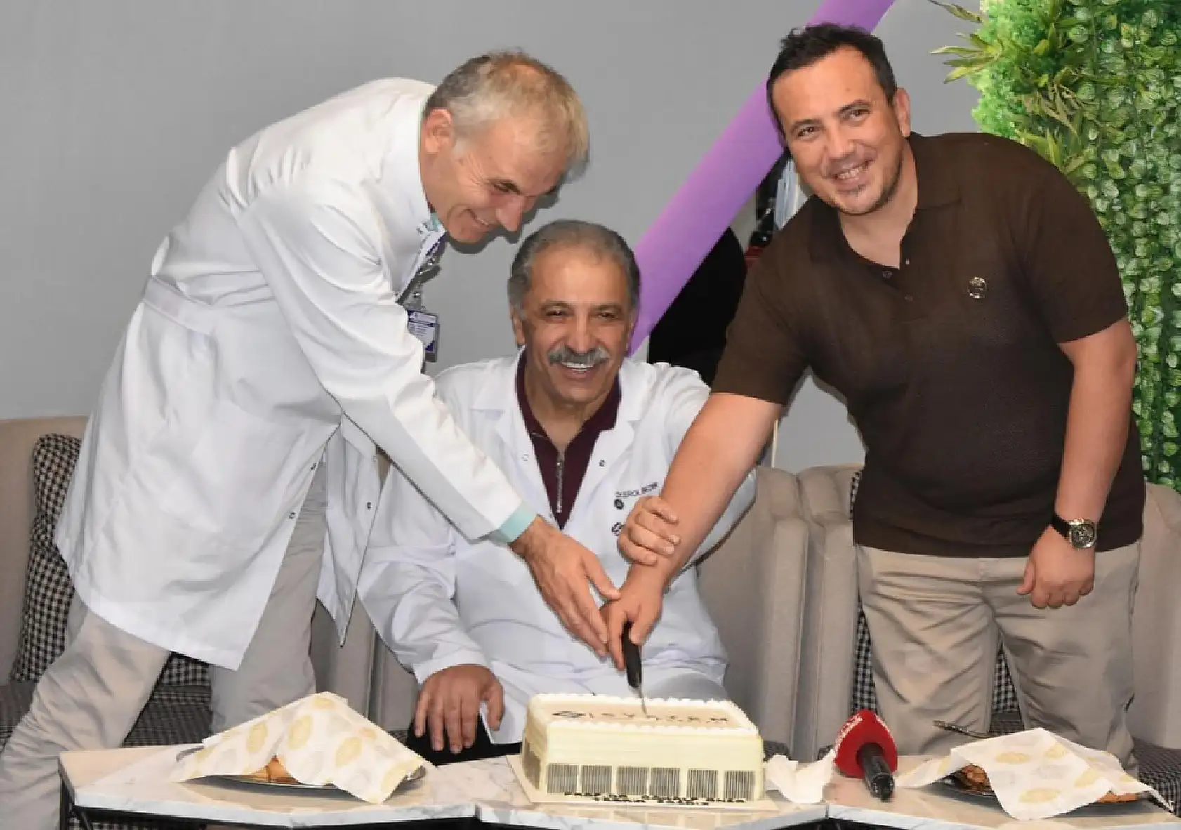 Kayserili o profesörün Harvard mutluluğu! İlk Erol Bedir tebrik etti